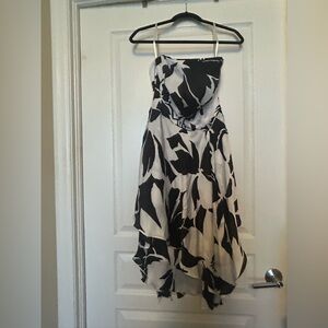 White House Black Market Strapless Black and White Dress